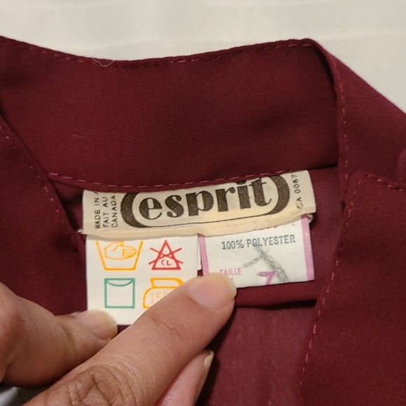 ESPRIT Vintage Red Sheer Blouse Floral Emb… - Picture 7 of 7